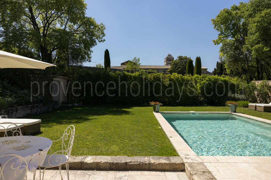 Cosy Holiday Home with Private Pool 4 - Le Mazet Saint Paul: Villa: Exterior