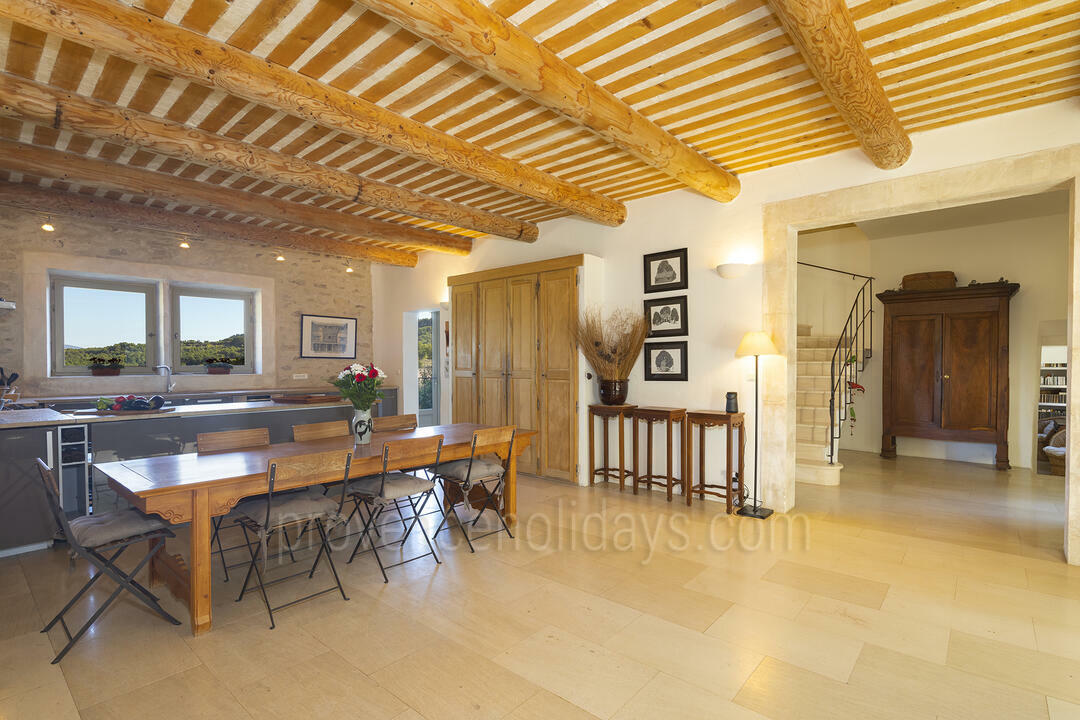 Rustic Hamlet with Heated Pool in the Luberon Le Mas Rustique: Interior - 4