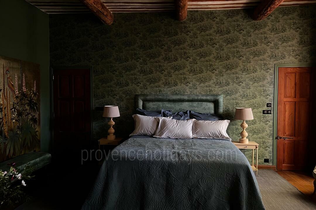 Prachtig pand met zes slaapkamers, privétennisbaan nabij Saint-Rémy 7 - Eden Provençal: Villa: Bedroom