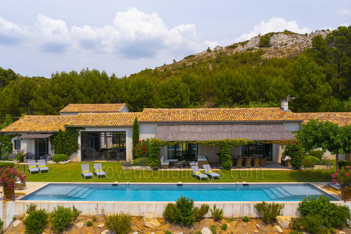 Villa met verwarmd zwembad en airconditioning in Maussane-les-Alpilles