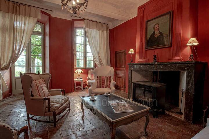 10 - Château de Gignac: Villa: Interior