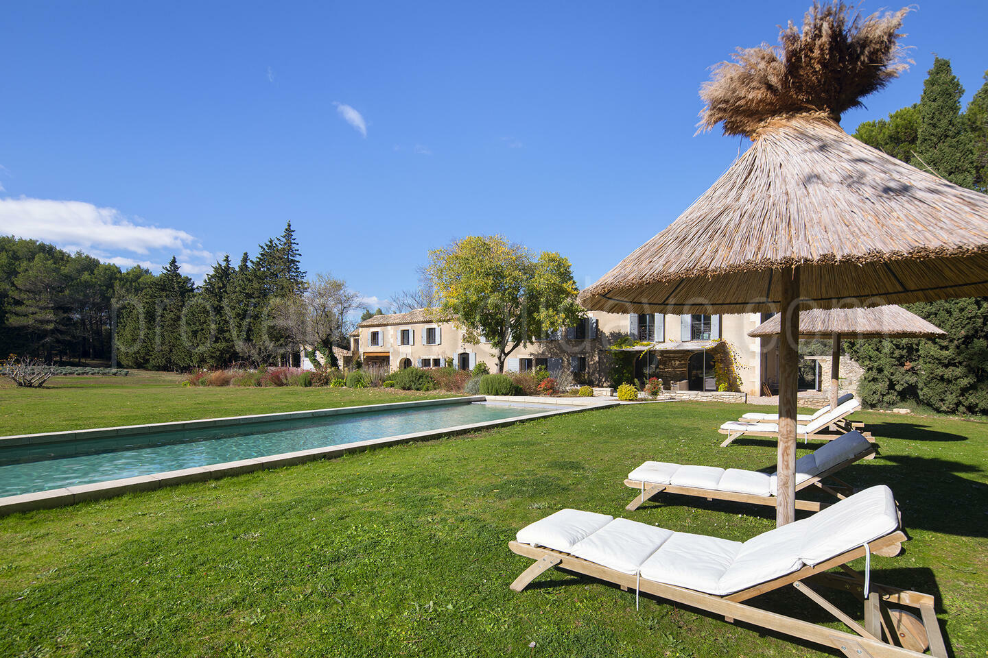 Stunning Villa with Air Conditioning in Saint-Rémy-de-Provence 1 - Mas Rémy: Villa: Exterior