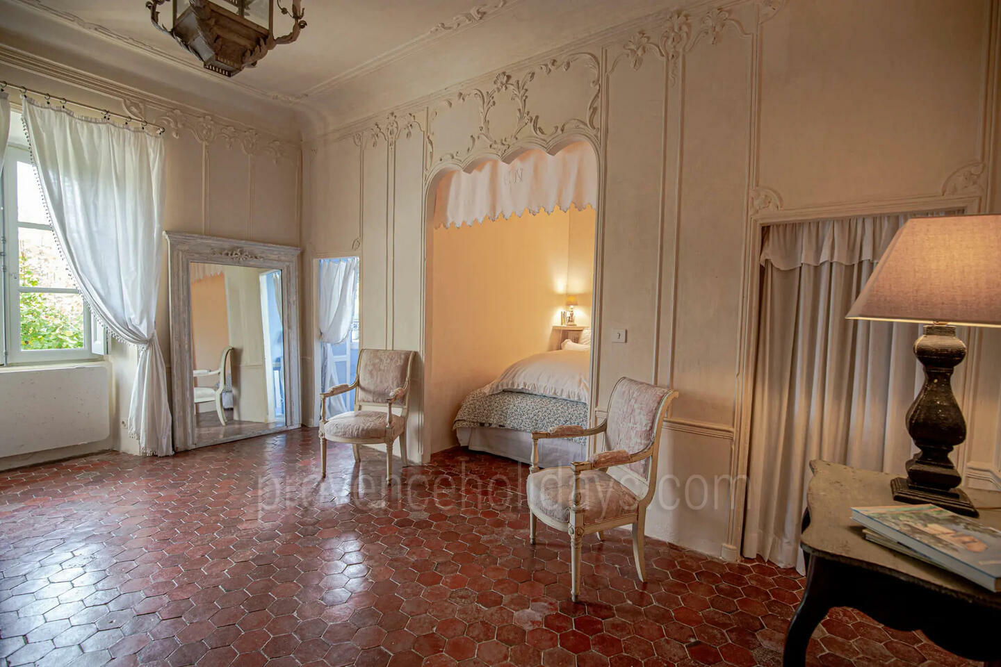 81 - Château de Gignac: Villa: Interior