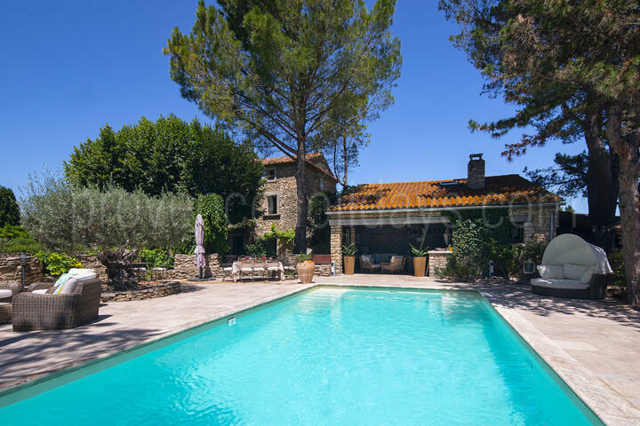 Beautiful Holiday Rental with Heated Pool near L'Isle-sur-la-Sorgue Le Mas du Couturier: Swimming Pool - 2