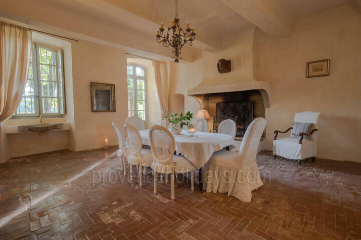 47 - Château de Gignac: Villa: Interior